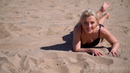 Sandy Teen POV Facial